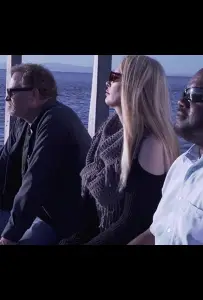 Убийства на отмели (фильм 2021)