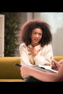 Раненый целитель (фильм 2024)